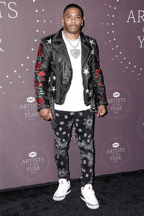 Nelly Posts Sex Tape, Apologizes for Leaking 'Private' Video