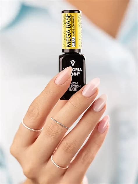 Best Gel Polish Base Coats: Reviews and Buying Guide - Hunter Games Magazine