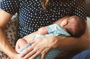 how to pronounce breastfeeding