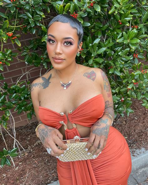 Jhonni - Fall in love with your solitude | Facebook