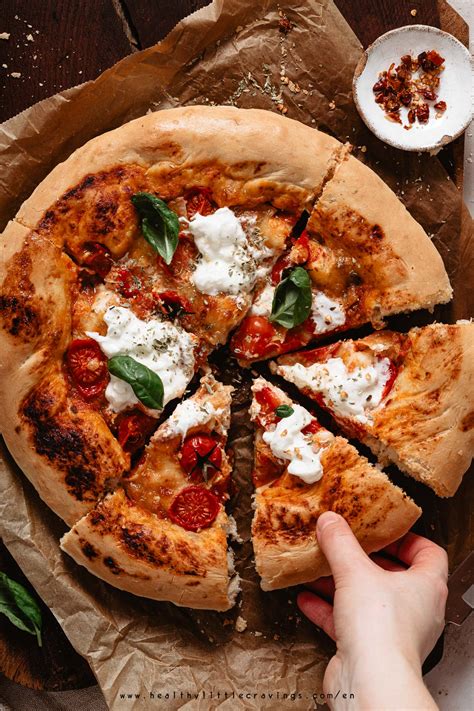 how to cook pizza at home 8