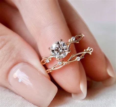 11 Unique Engagement Ring Ideas