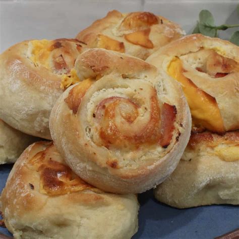 Ham and Cheese Pizza Rolls | Sweet Ordeal