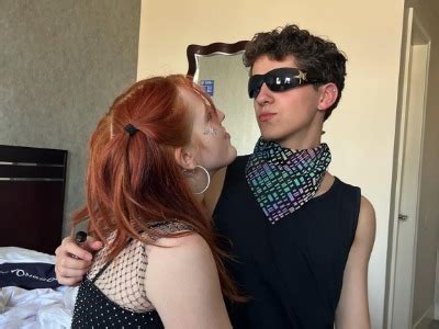 Things To Know About Makena Lei Gordon Carnahan: Music, Acting, Parents ...