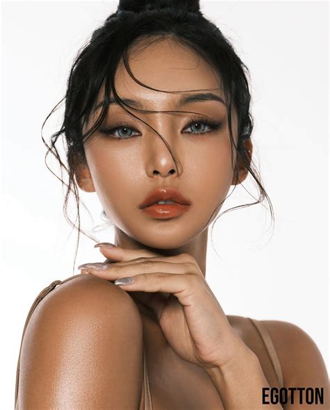 EGOTTON STUDIO 에고튼 스튜디오 | 에고튼의 화이트컨셉입니다 어두운피부톤,태닝하신분들에겐 너어무 잘어울리는 컨셉입니다