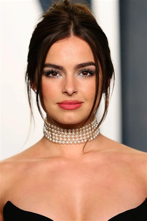 Addison Rae - About - Entertainment.ie