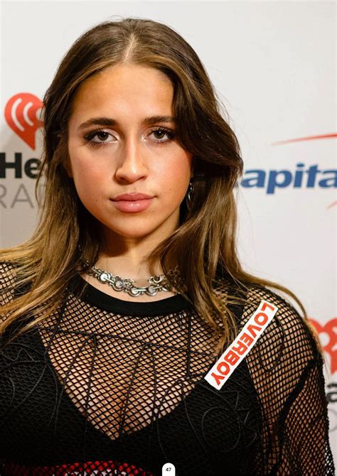 TATE MCRAE – The Ultimate Fan’s Guide to Tate McRae, 1st Edition 2025