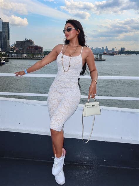 PEYA BIPASHA RIZEK (@p.bipasha) • Instagram photos and videos