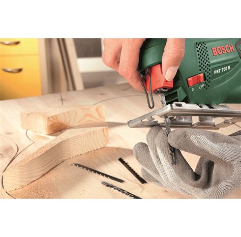 Bosch PST 700 E | Billig