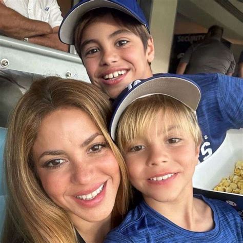 Shakira shares sweet photo with sons Milan, Sasha at Dodgers game ...