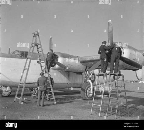 royal air force coastal command   mechanics undertake