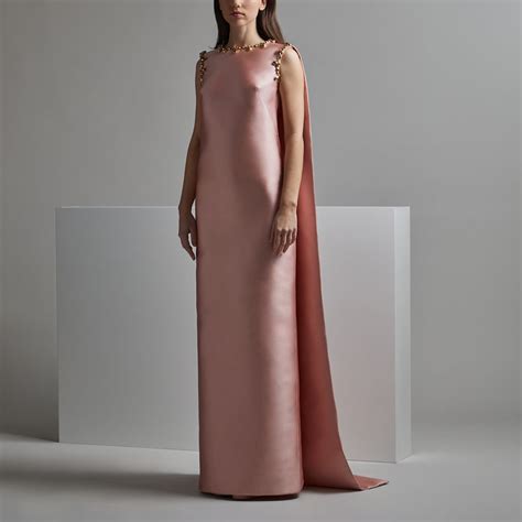 Satoshi Model Dress by Isabel Sanchis – Elilhaam