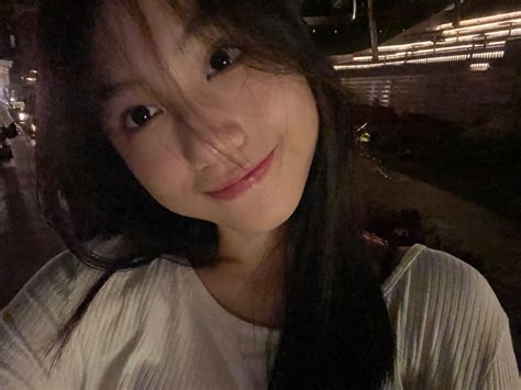 michie JKT48 | Gambar proporsi tubuh, Fotografi bayi perempuan, Gambar