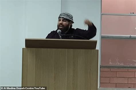 Muslim leader who told followers to 'kill Jews' in vile sermon in ... 