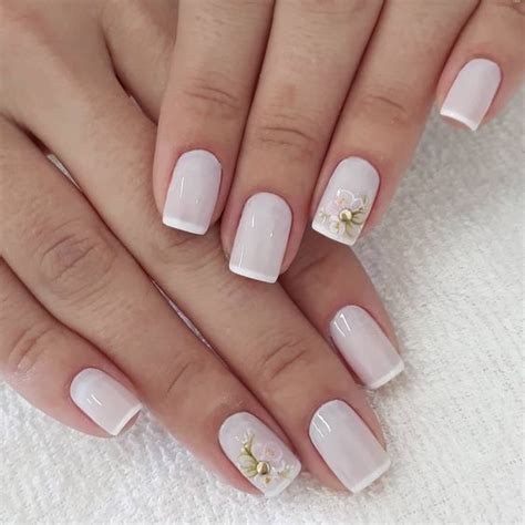 Unhas Discretas E Elegantes - Unhas discretas e delicadas para noivas