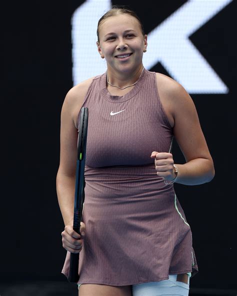 Amanda Anisimova Makes Strong Comeback at Australian…