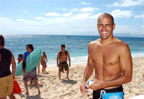 The legendary career of Kelly Slater explained for new fans 18