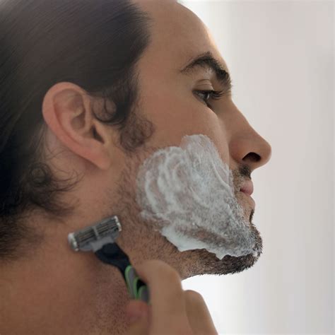 How to Pass a Respirator Fit Test with a Beard: A Tricky Yet Manageable