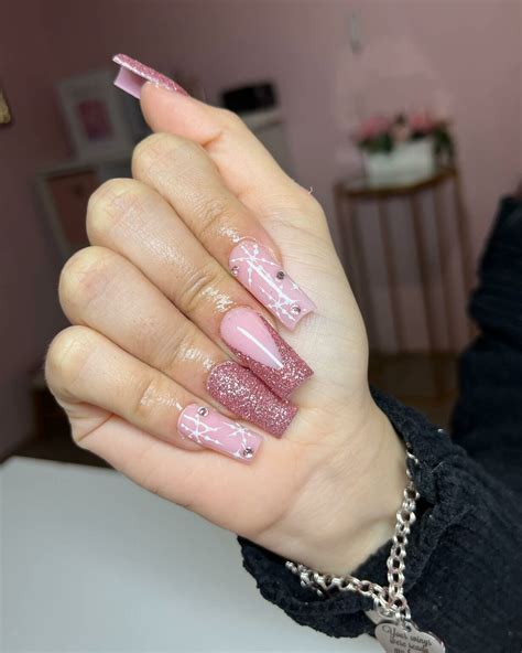 50 Stunning Rose Gold Coffin Nails To Try [2025]