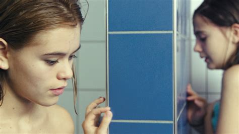 Nieletnie amatorki - dramat obyczajowy