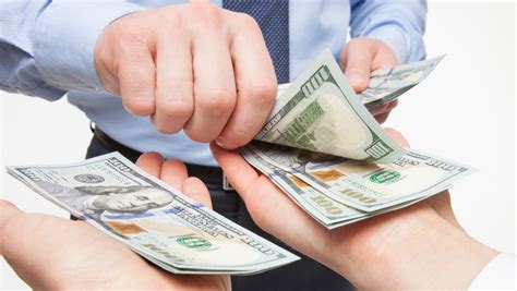 New app WageSpot exposes salary data across the country