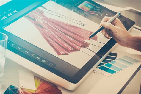 fashion graphic designer salary   expect   industry