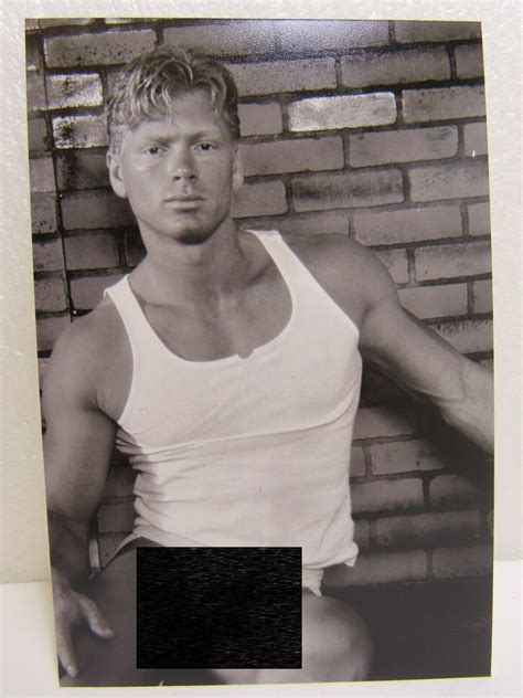 Vintage 70s 80s Nude 4x6 Studio Photograph Muscle Male Model Art Study