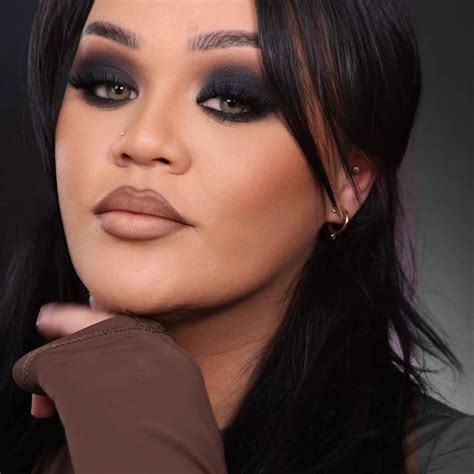 Ronia | Precision Meets Perfection