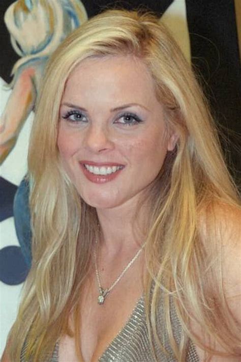 Victoria Fuller - Biografía, mejores películas, series, imágenes y