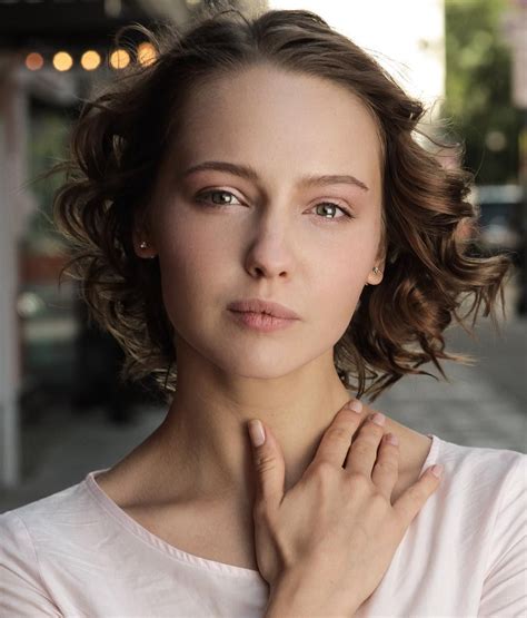 Yuliya Khlynina - Actor - CineMagia.ro
