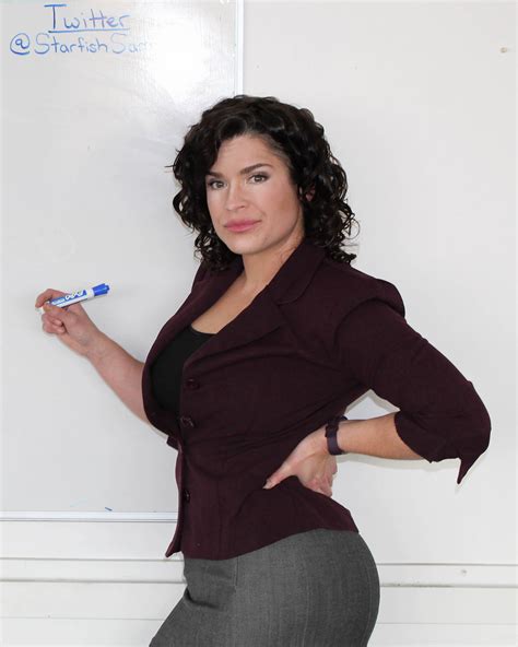 Showing off my curves business professional - Sammi Starfish | Scrolller