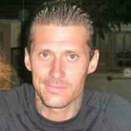 Aren Marcus Jackson- Meet Husband Of Animal Rescue Specialist, Tia Torres