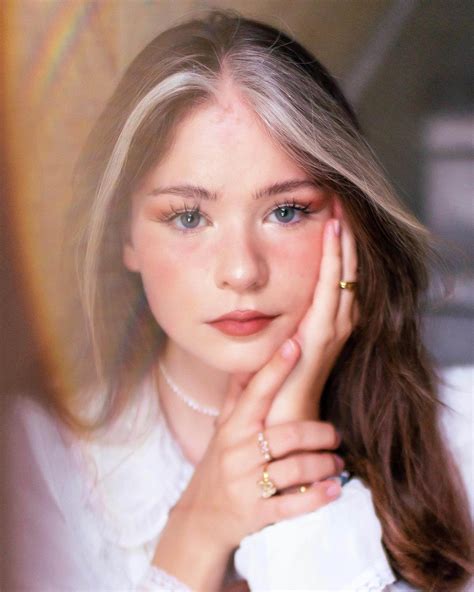 Nadine Breaty - WeCreate | Agentur für TikTok und Vertical Video Marketing