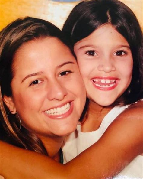 Filha De Renata Sorrah E Marcos Paulo - Giulia Costa aparece em foto rara com irmã, filha de Renata Sorrah