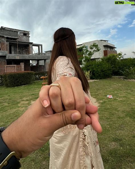 Actress Kanwal Aftab HD Photos and Wallpapers April 2024 | Gethu Cinema