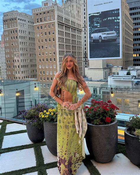 RHEGAN ♱ ♱ (@rhegan777) • Instagram photos and videos