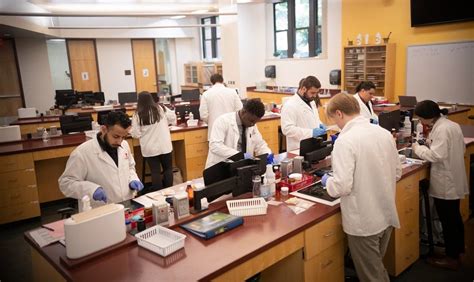 Online Master of Science in Biomedical Sciences Master's Degree