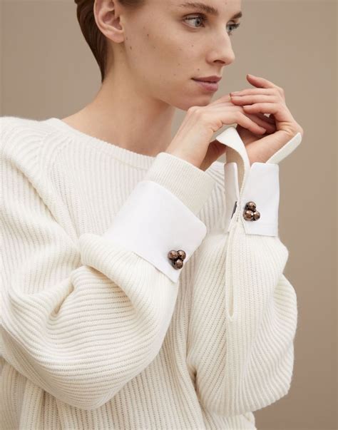 Crewneck Sweater | Stylish sweaters, Sweaters, Knitwear