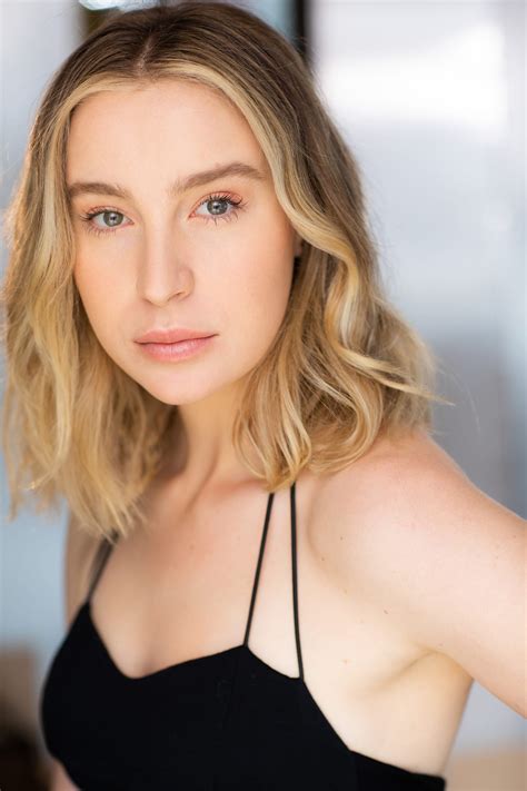 Realizing the Artistic Journey with Hannah Ryan | by Kelly King | Medium