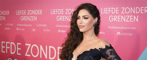 Yolanthe Sneijder Cabau Modelo