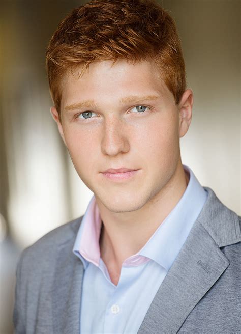 acting headshot photographer  los angeles men