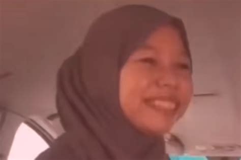 HOT! Link Video Viral Erin Bugis di Dalam Mobil Brio, Netizen Langsung 