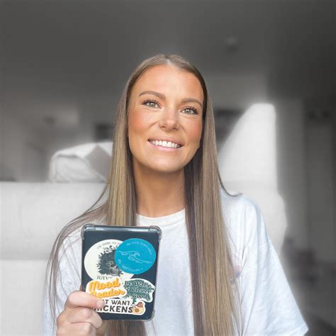 It's no secret I've been in a reading slump, so here are some fast