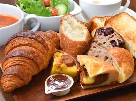 贅沢なパンランチが幸せすぎる！心ゆくまで堪能してほしい代々木上原の名店！(1/2)[東京カレンダー | 最新のグルメ、洗練されたライフスタイル情報]