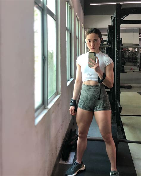 Ashley Ngu (ashngufit)