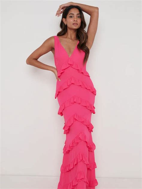 Best Ruffle Maxi Dresses 2023: The Viral Ruffle Dress That's Trending