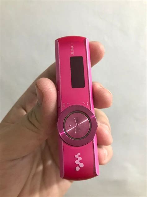 Sony walkman mp3 player 2gb with songs na, Audio, Portable Music ...