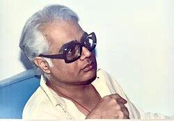 vijay kapoor wikipedia