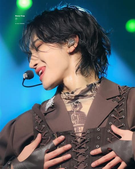 ghim cua bee tren hwa