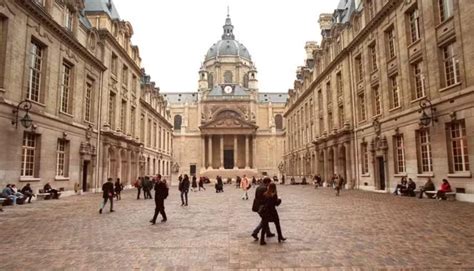 Les 10 plus beaux campus universitaires du monde: voici les meilleurs